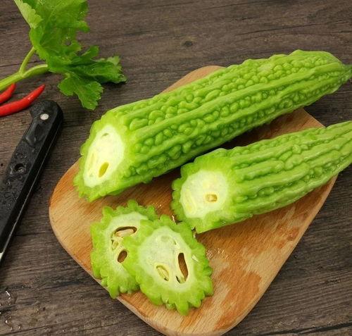 吃瓜不忘拍发瓜人,揭秘网络时代的“瓜农”人生